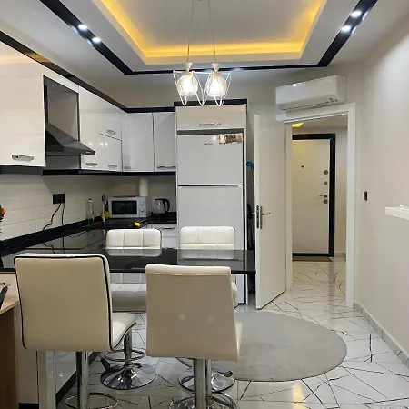 1+1 New Cozy In The Center Of Alanya. Apartament